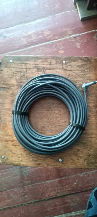 Кабель старлінку (Starlink)