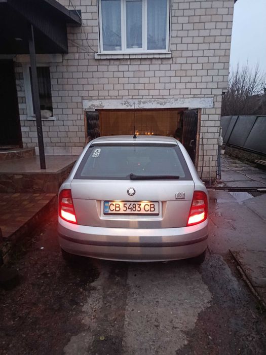 Шкода фабія автомат