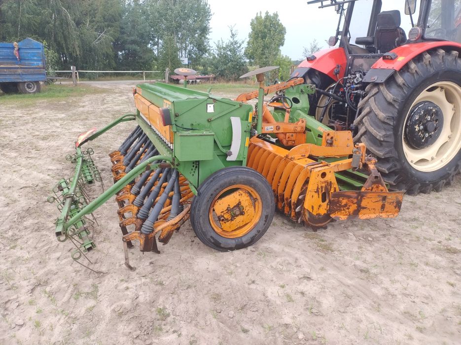 Agregat uprawowo siewny Amazone D7