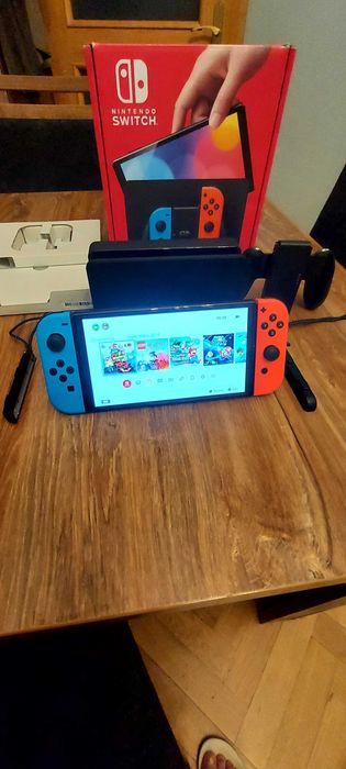 Konsola nintendo switch Oled