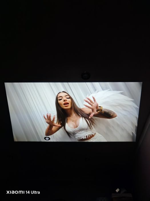 Projektor ultra HD Wi-Fi BT