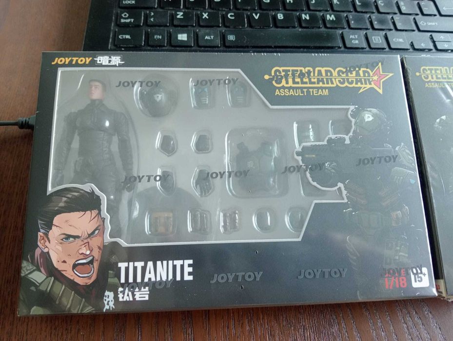 JoyToy StellarScar Assault Team - Titanite & Gravelgold (Selados/Novos)