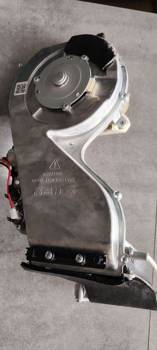 Kanał powietrzny wentylatora do pralko suszarki Samsung