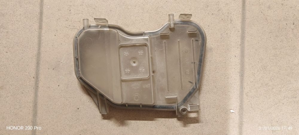 Zaślepka lampy lewa przód SKODA FABIA I