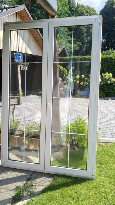 Okno balkonowe plastikowe