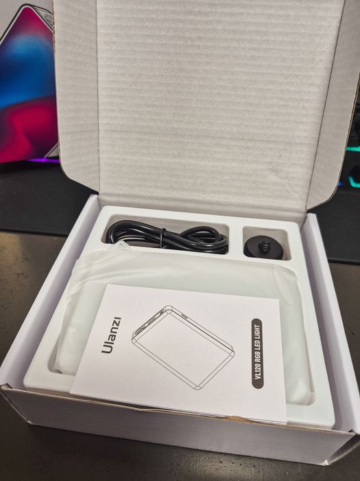 Lampa LED Ulanzi VL120 RGB