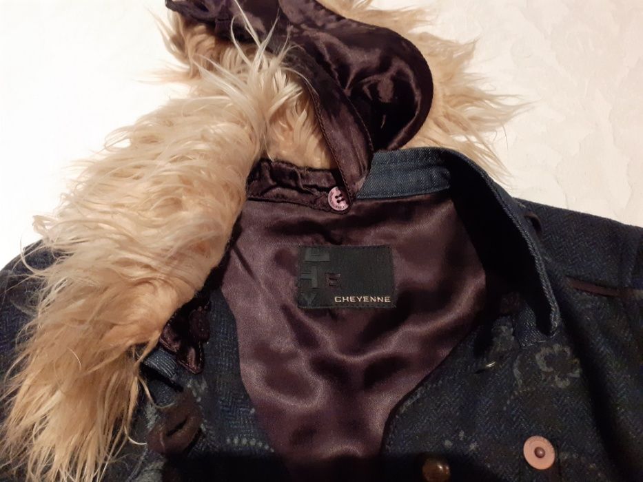 Casaco Cheyenne 10€