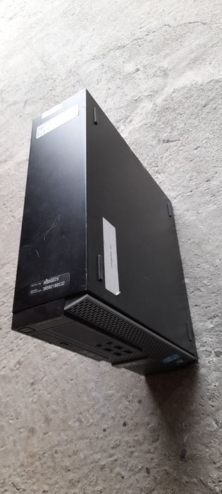 Komputer stacjonarny  Dell optiplex 790