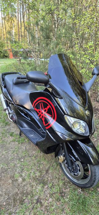Yamaha tmax 500.