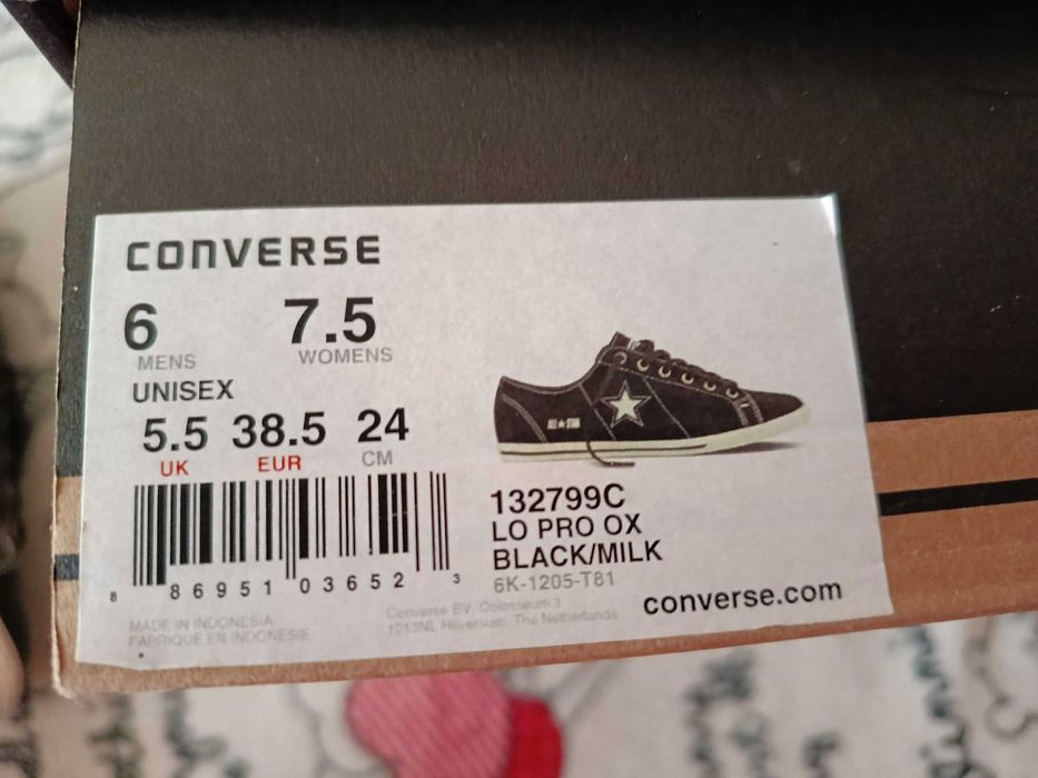 Converse skórzane  nowe