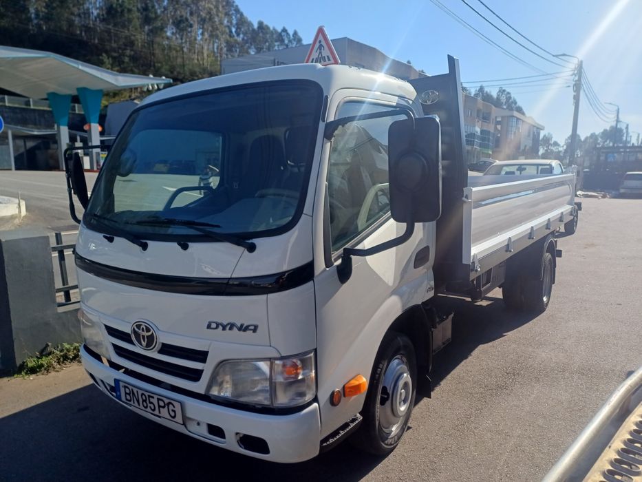 Toyota Dyna [M35.33]
• 3.0L [D-4D] 144HP 
》[Tri-Basculante]