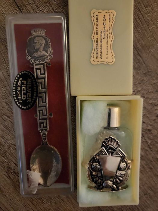 Vendo peças antigas em prata urgência