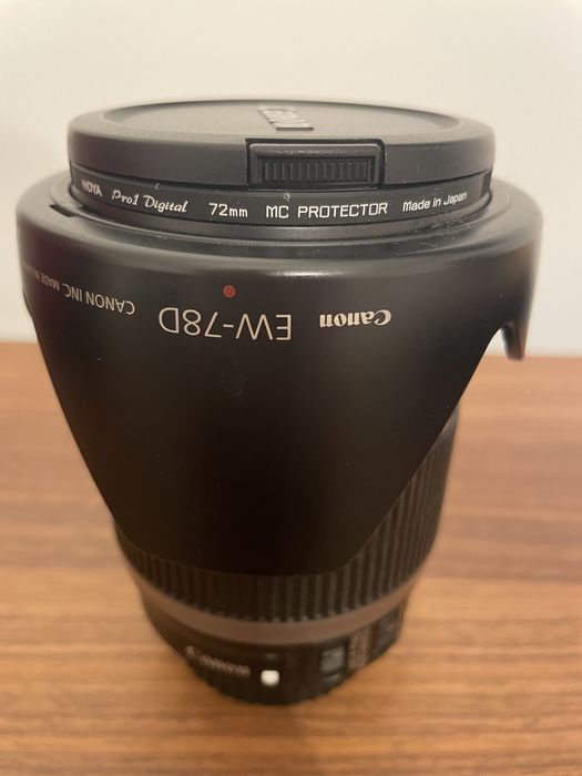 Canon EOS Rebel T1I Reflex 15.1 e objetivas 18-55mm/18-200mm