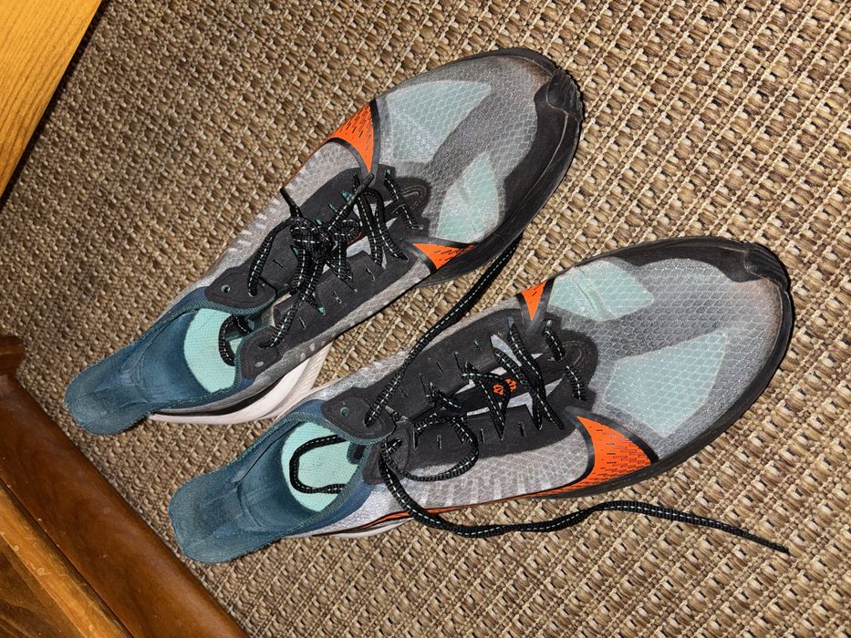 sapatikhas corrida nike