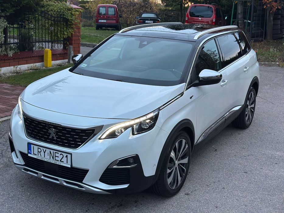 Peugeot 5008