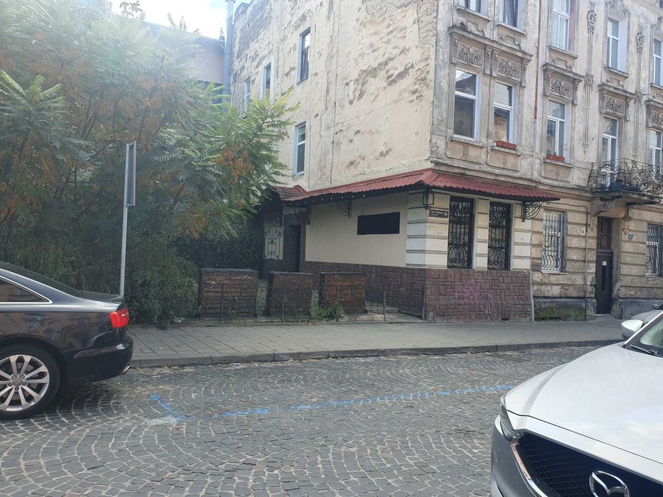 Оренда приміщення в.Люльки 42м.кв.  ц.600у.о.