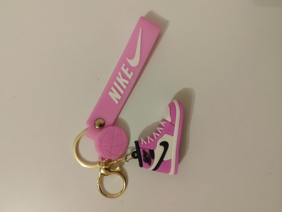 Brelok do kluczy Biało Różowy