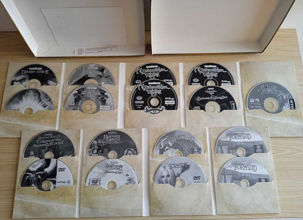 Ultimate Dungeons & Dragons (Boxed PC Games)64551344070657123