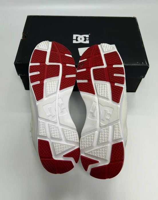 DC Shoes rozmiar 42 białe czerwone sneakersy sportowe casual