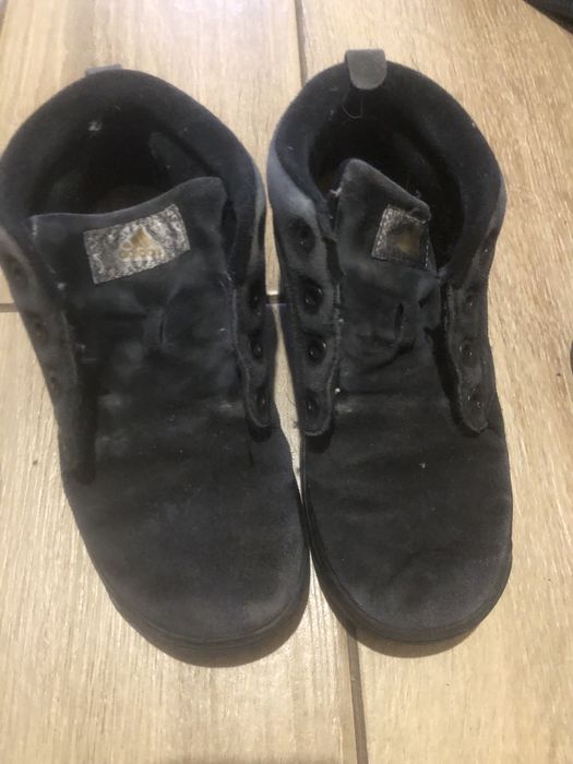 Осінь-весна замш adidas 35 розімр 22 см устілка