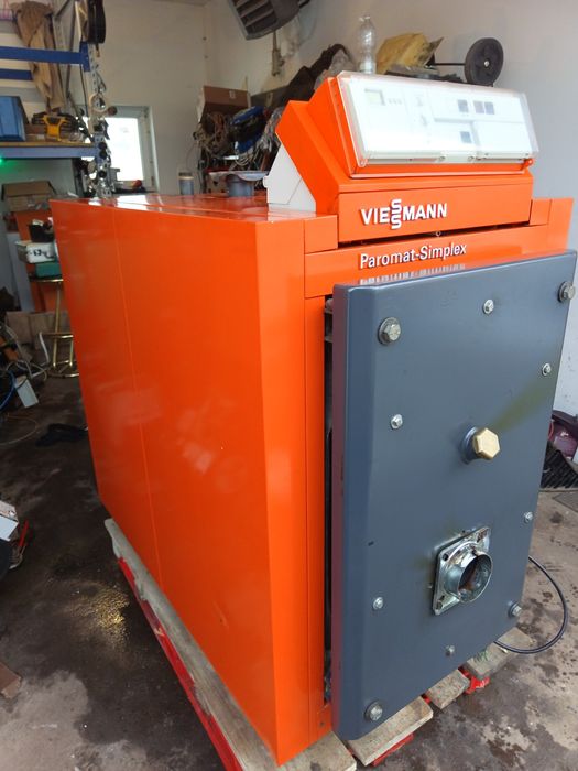 Piec olejowy Buderus G215 rakietowy 48-59 kw nie 100 kelw