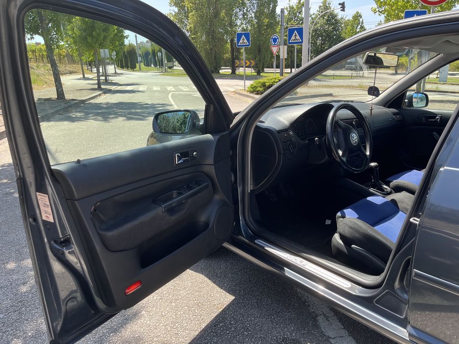 Volkswagen Golf IV 1.9 TDI - versão 25 anos