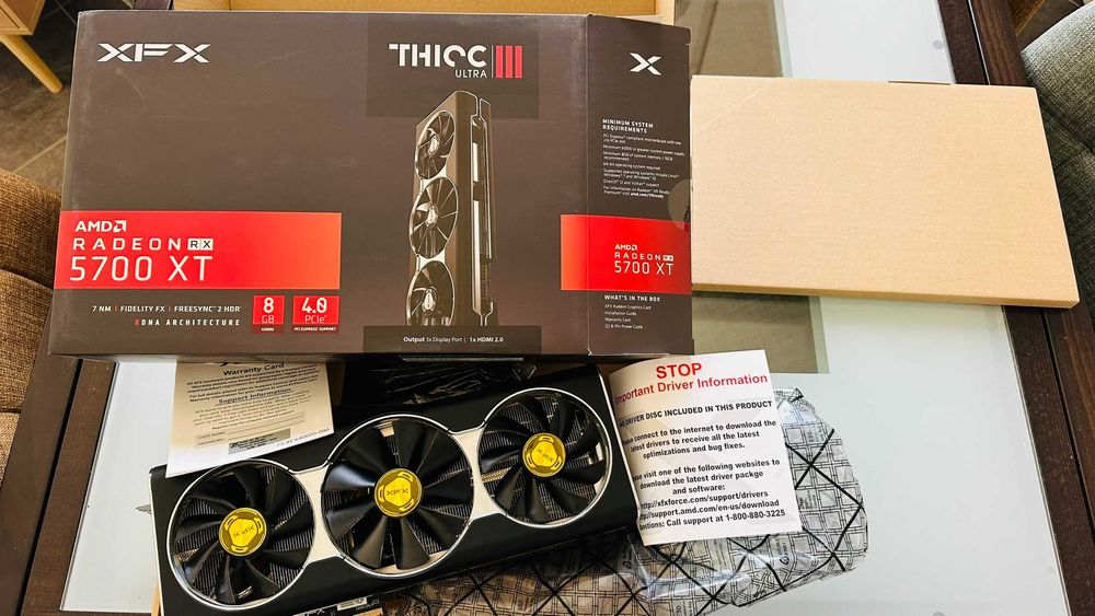 GPU XFX Thicc III Ultra RX5700XT 8gb como nova, na caixa de origem