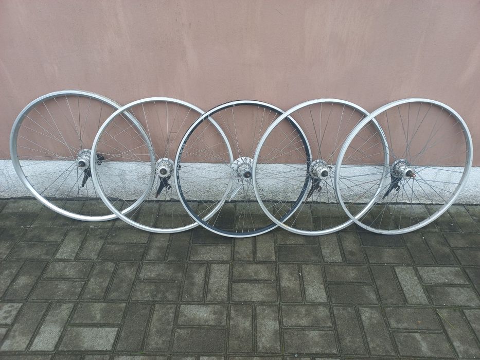 Велосипедні передні колеса на 28" з ролерними гальмами