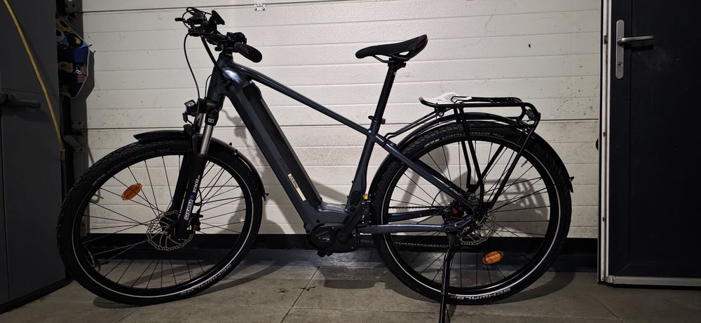 Bicicleta Elétrica de Trekking Quadro Alto Motor Central Bosch Stilus E-Touring