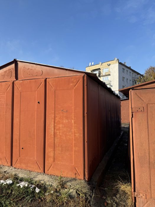 Продам гараж на Баленко зі світлом