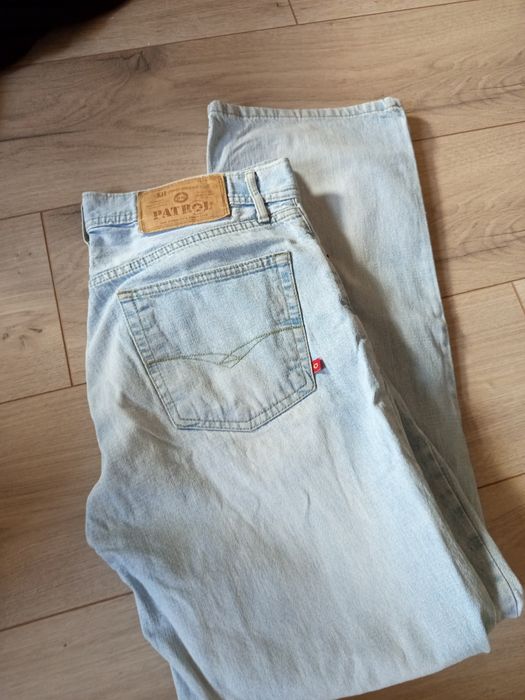 Spodnie jeansowe Patrol