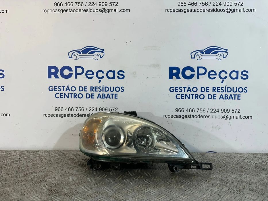 Otica Farol Direita Mercedes ML W163 Original