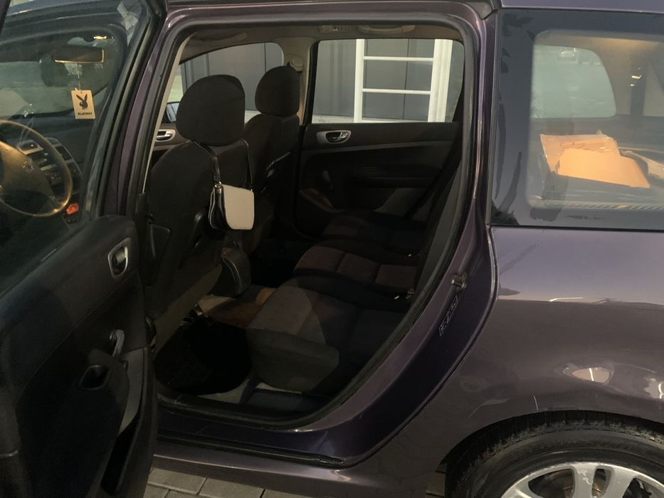 Продам авто марки Пежо 307 з надійним 2,0 дизельним двигуном