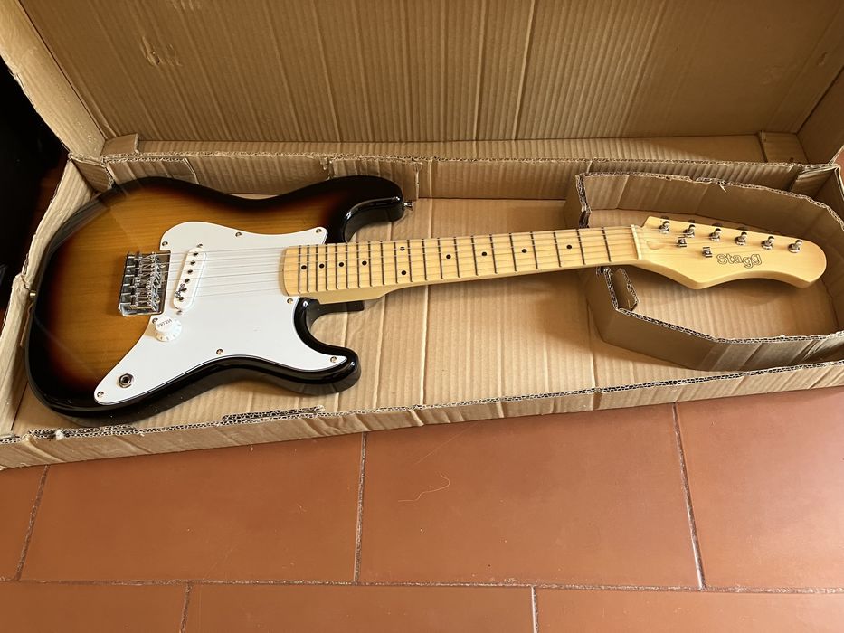 Guitarra eletrica + amplificador