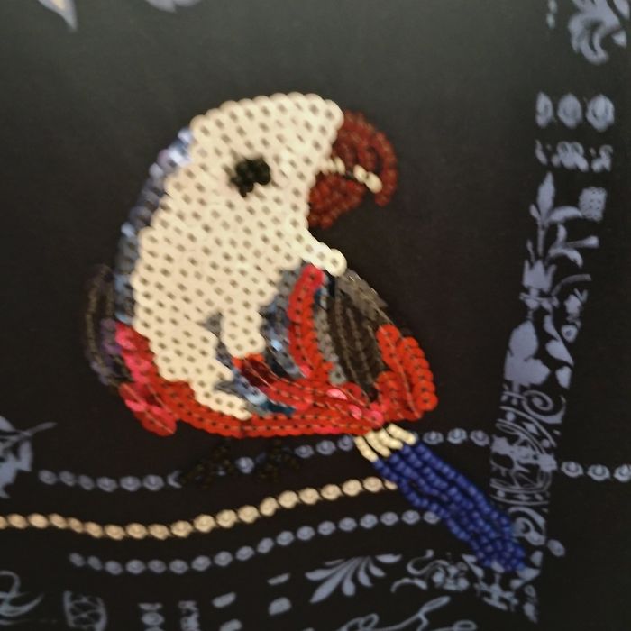 Bluzka damska na krótki rękaw.