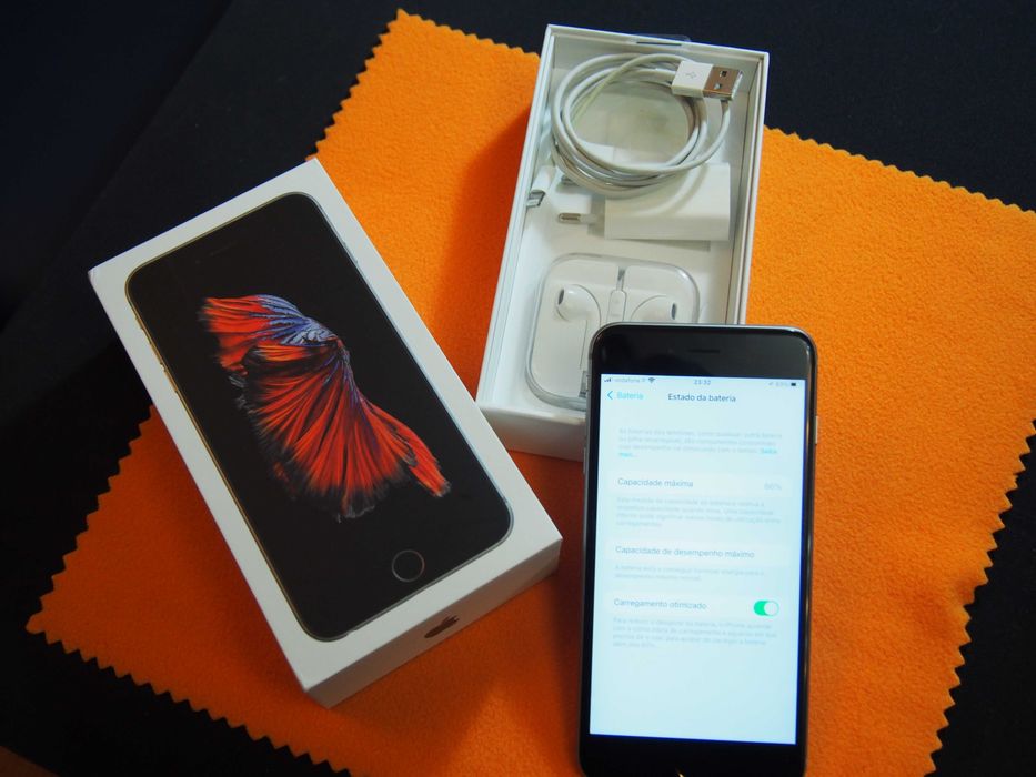 iPhone: impecável, bateria no desempenho máximo e valiosos acessórios