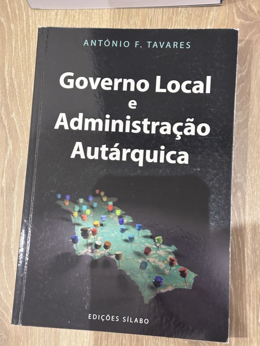 8 Livros Gestão/ Gestão Autárquica