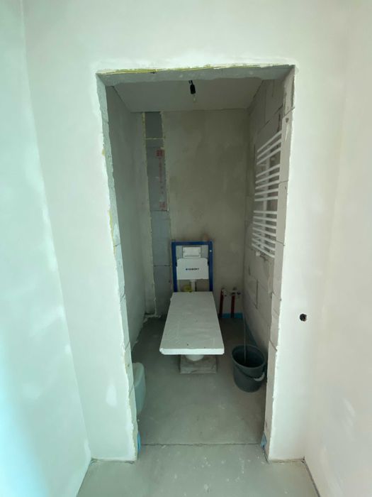 Продається велика 2кв з чорновими робота в сучасному ЖК