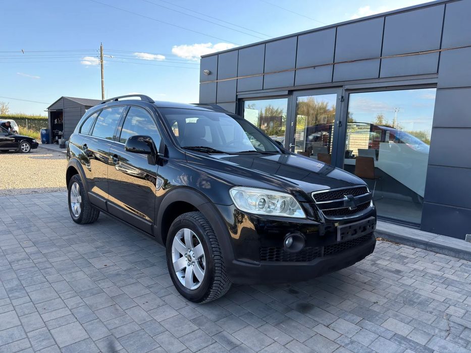 Chevrolet Captiva 2.4 Benzyna 7 Foteli Alufelgi Elektryczne Szyby Radio CD Kredyt