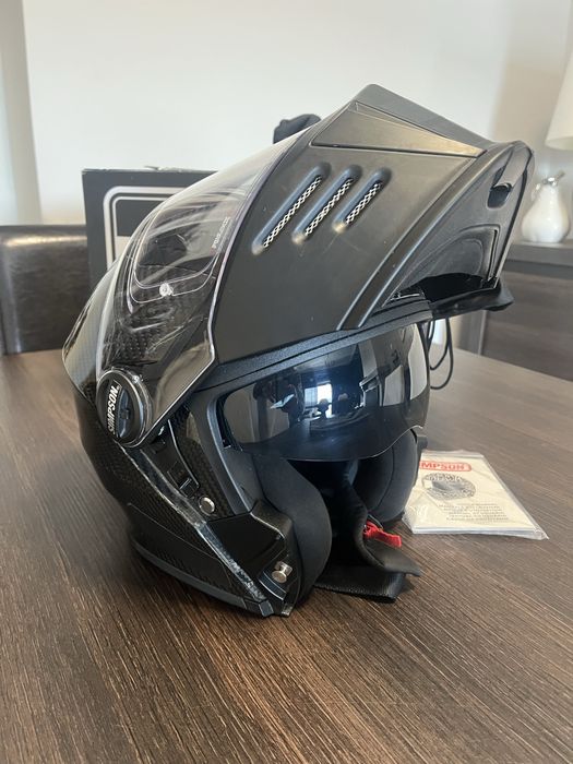 Capacete Simpson Darksome Carbon