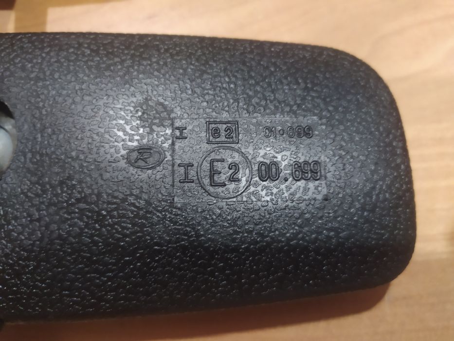 Зеркало заднього виду