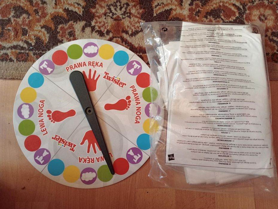 Twister stan bdb lekko zagięty róg