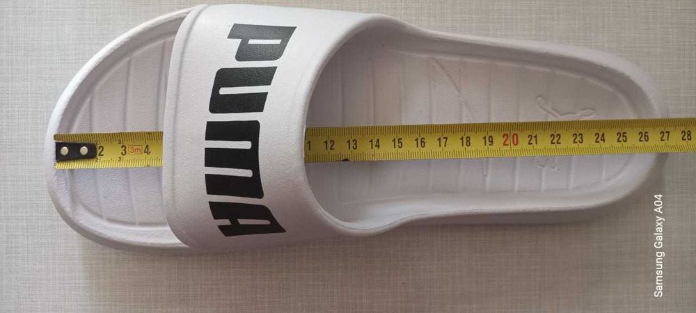 Продаю шльопанці Puma Divecat v2 Lite виготовлені м'якого матеріалуЕВА