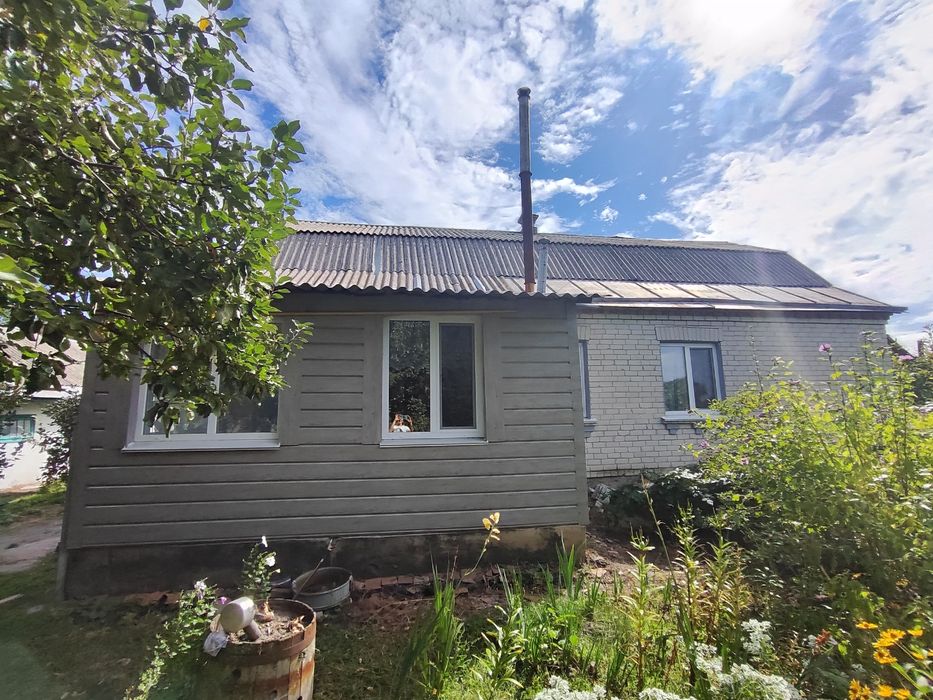 Продається будинок/дача + баня в селі Головурів/40км від Києва