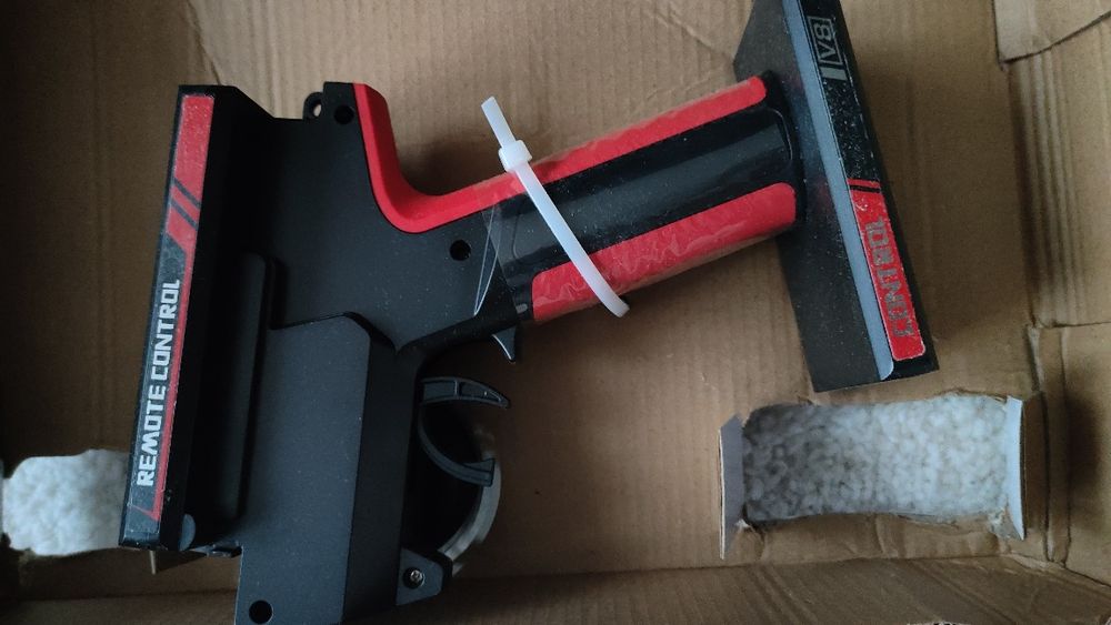 Wltoys 124008, 4WD, 3S, bezszczotkowy, 2000 mAh, silnik RC 60km/h