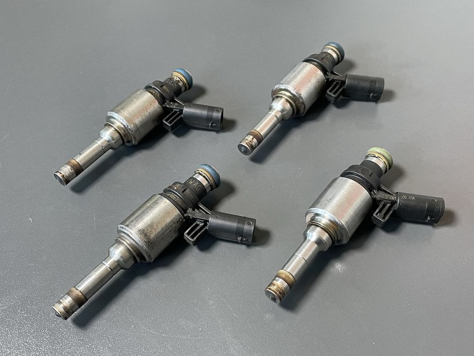 Паливна Форсунка 2.0 TFSI TSI Audi Q5 8R Ауді Ку5 Кю5 Розборка Шрот