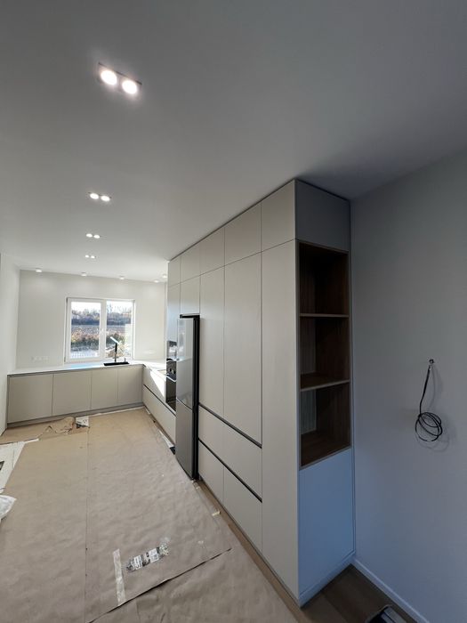 Збираю та встановлюю меблі