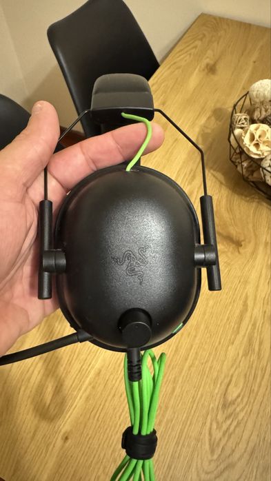 Auscultadores Razer Blackshark V2 X - Preto/Verde