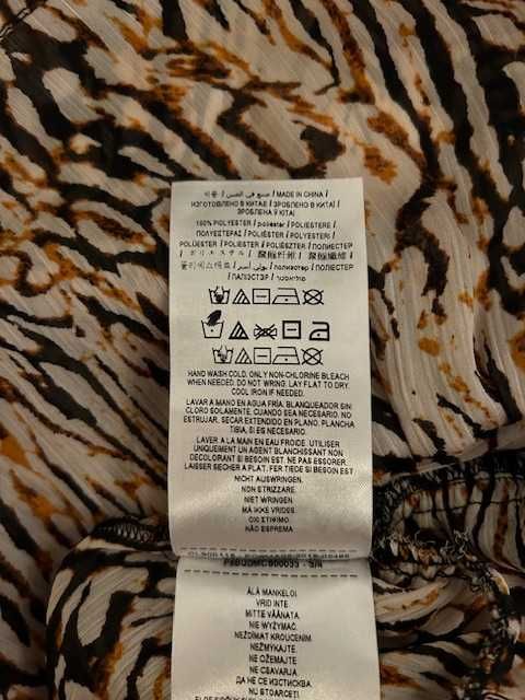 Guess Jeans Oryginalna, kobieca bluzka z ozdobnymi rękawami 40/42