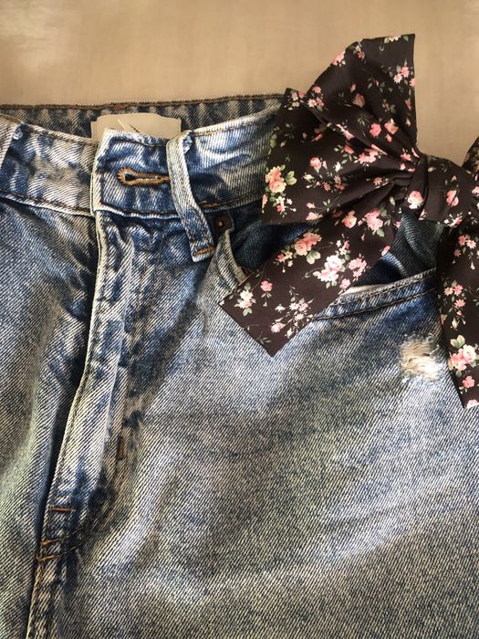 Джинси H&M, розмір XS / EUR 34, світло-блакитні